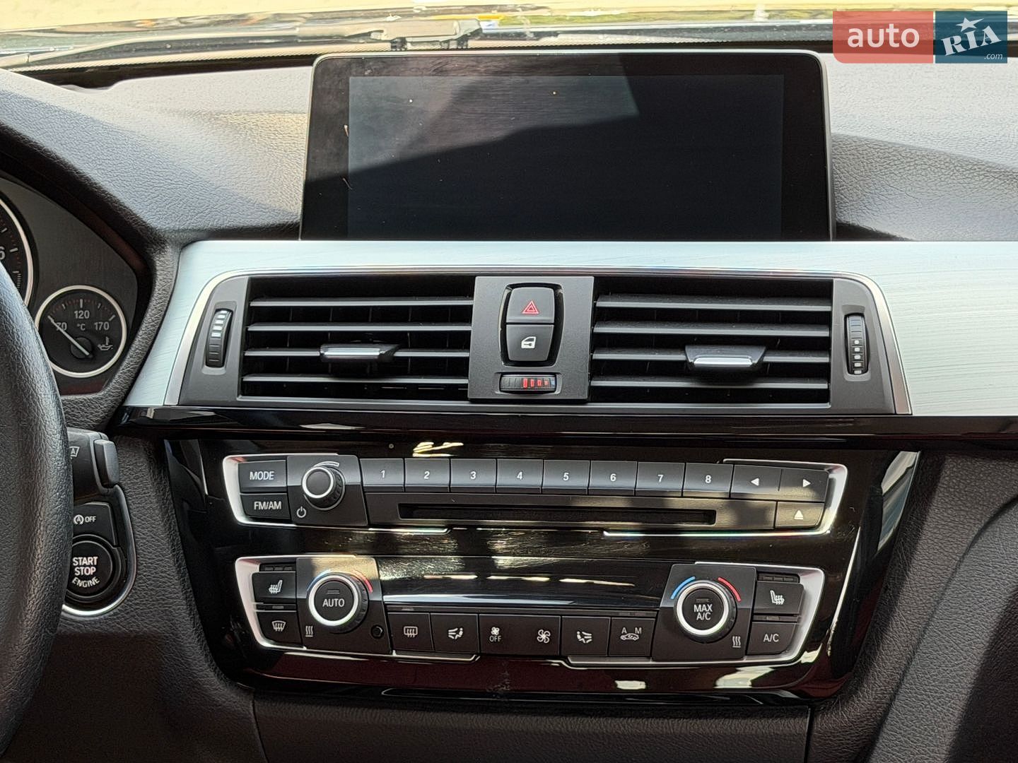 BMW 3 Series 2015 VIN WBA8A3C50GK689302 фото оголошення 18 з 19