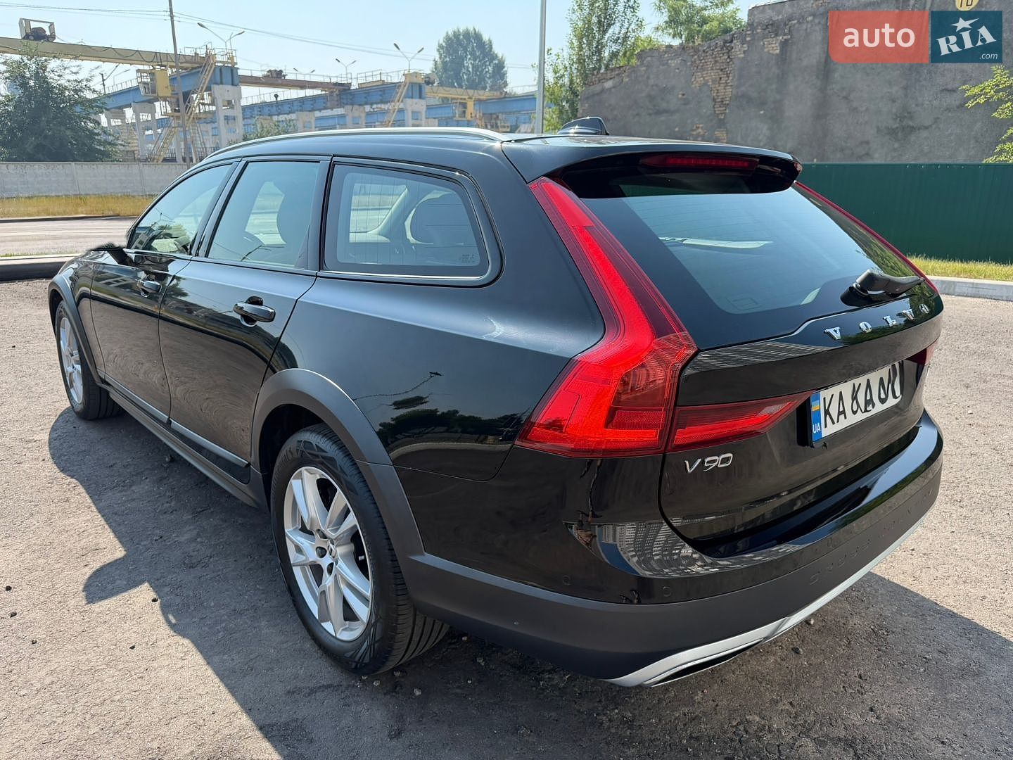 Volvo V90 Cross Country 2018 VIN YV1PZ25TCK1076503 фото оголошення 7 з 33
