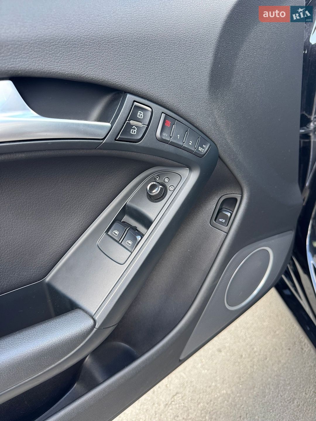 Audi A5 2011 VIN WAULFAFR7CA021866 фото оголошення 31 з 40