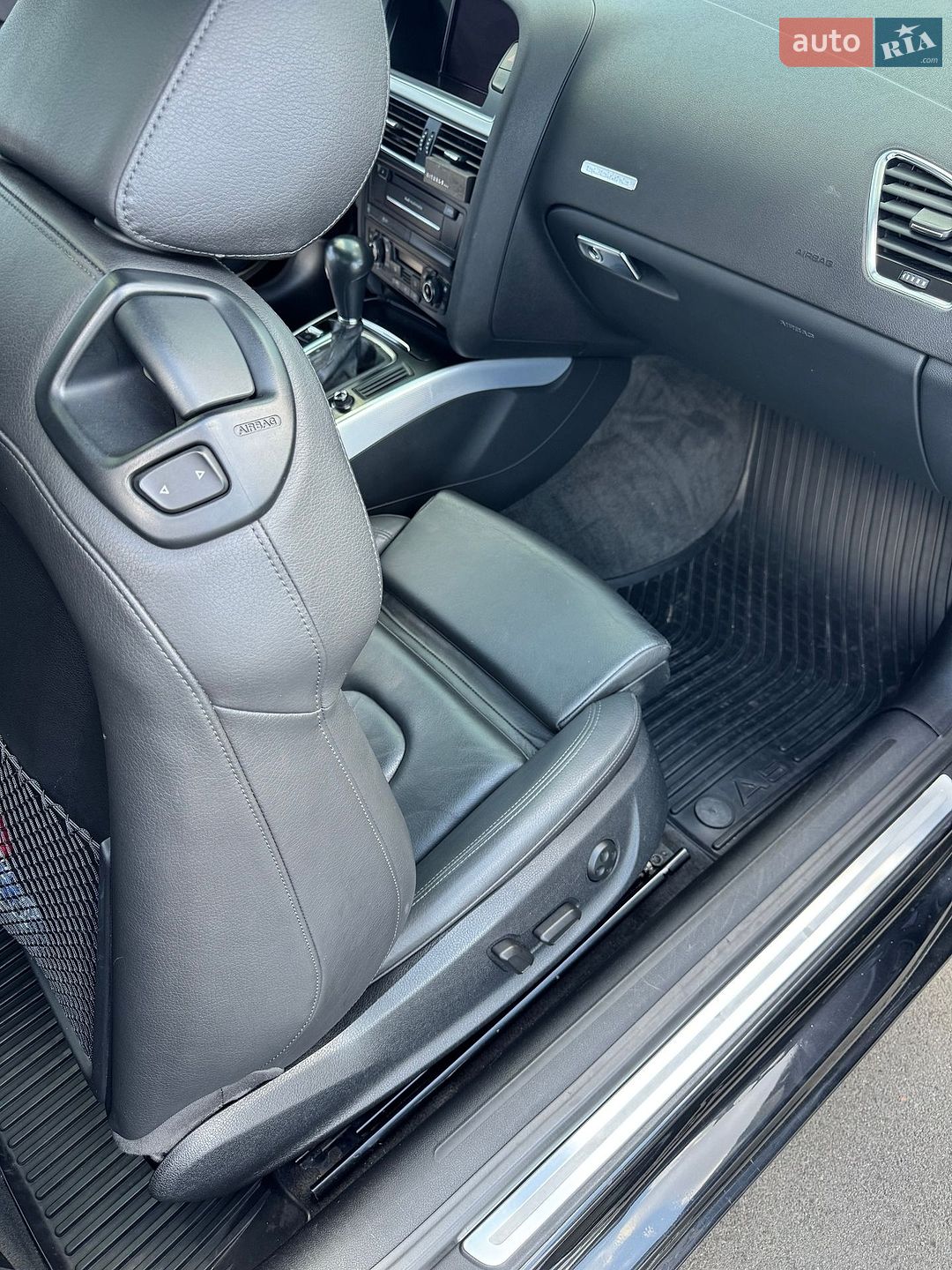Audi A5 2011 VIN WAULFAFR7CA021866 фото оголошення 32 з 40