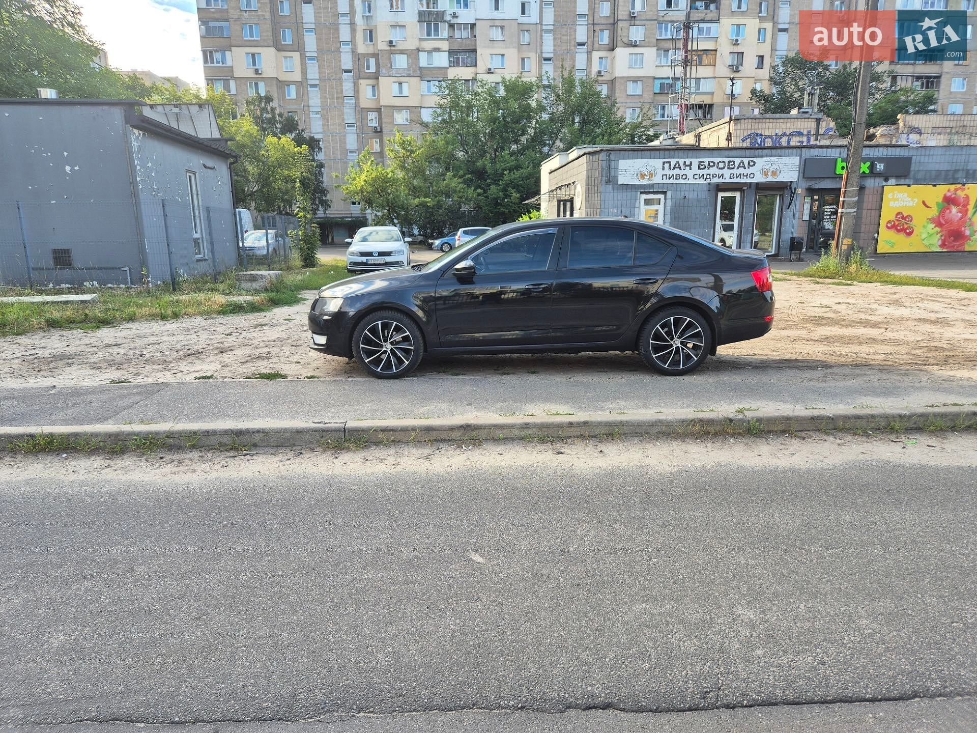 Skoda Octavia 2013 VIN TMBAC2NEXEB007626 фото оголошення 16 з 18