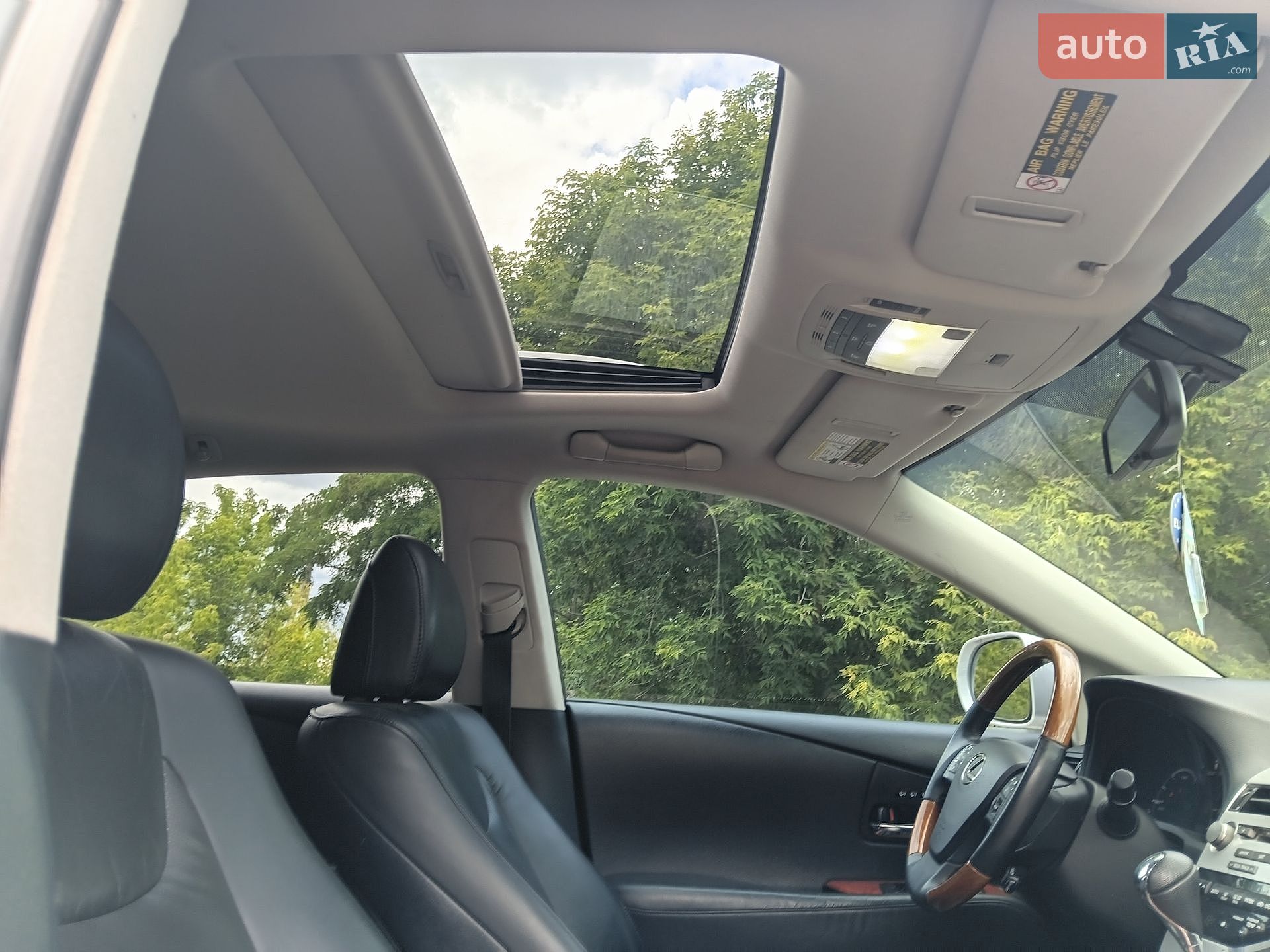Lexus RX 2010 VIN JTJBC1BAXA2411890 фото оголошення 8 з 13