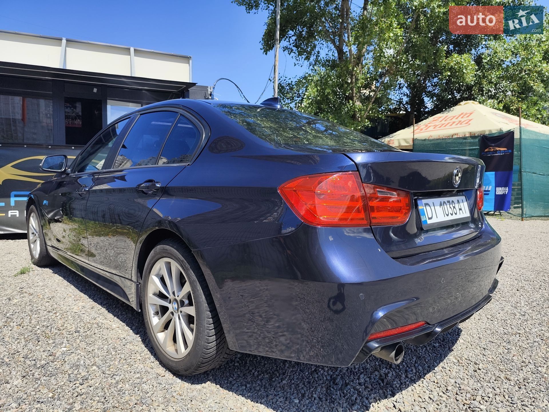 BMW 3 Series 2017 VIN WBA8E1G31HNU16645 фото оголошення 3 з 29