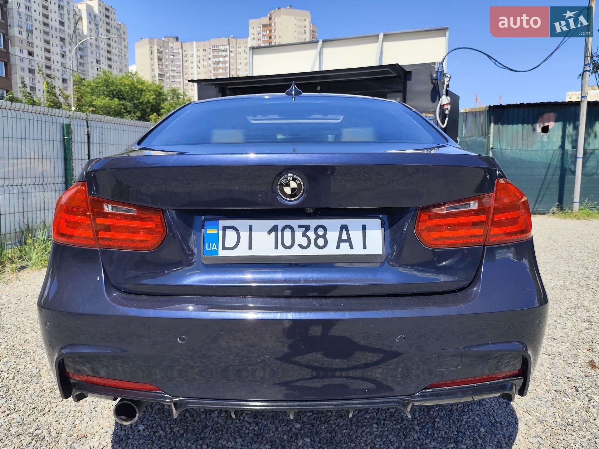 BMW 3 Series 2017 VIN WBA8E1G31HNU16645 фото оголошення 4 з 29