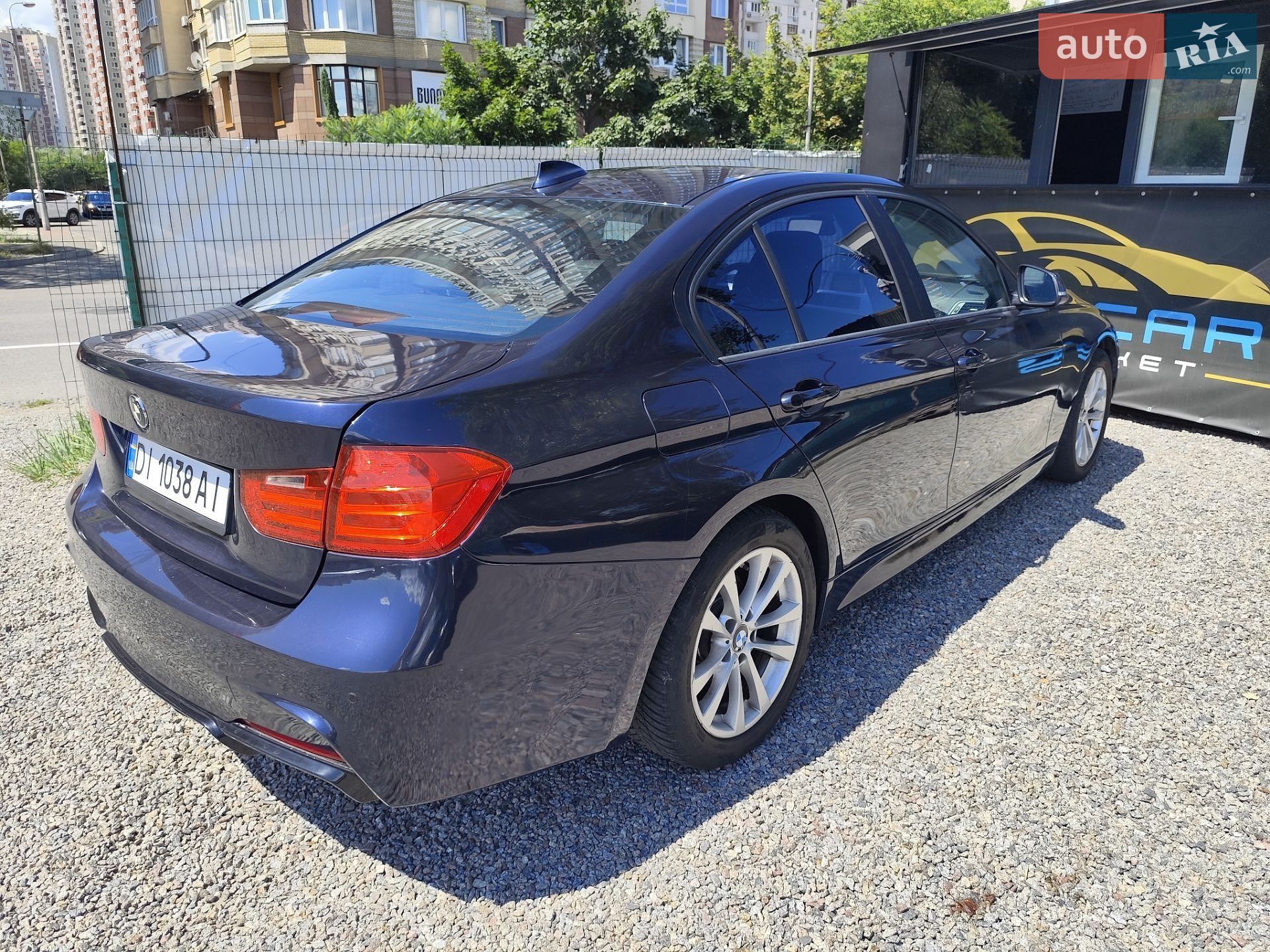 BMW 3 Series 2017 VIN WBA8E1G31HNU16645 фото оголошення 5 з 29