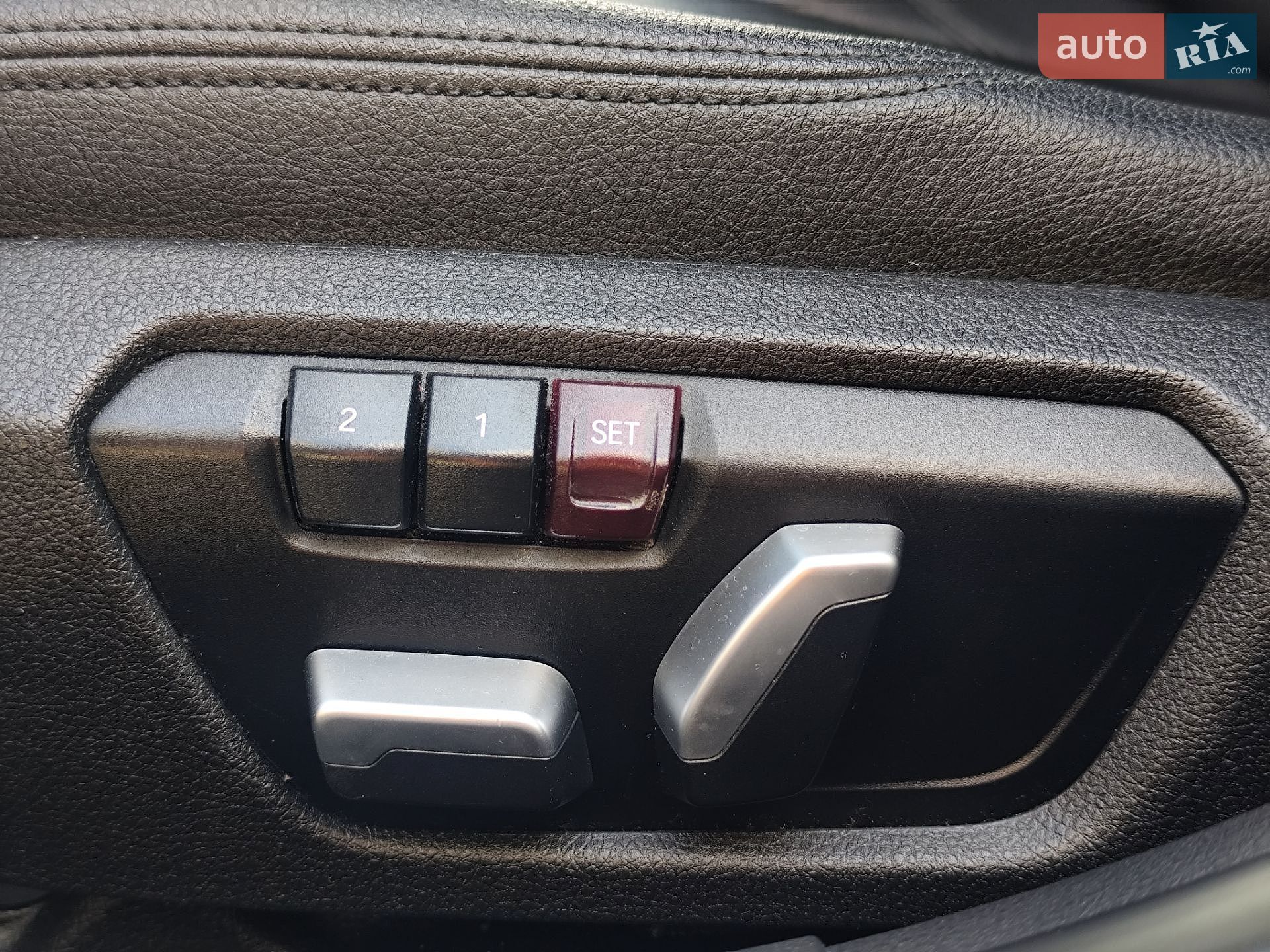 BMW 3 Series 2017 VIN WBA8E1G31HNU16645 фото оголошення 29 з 29