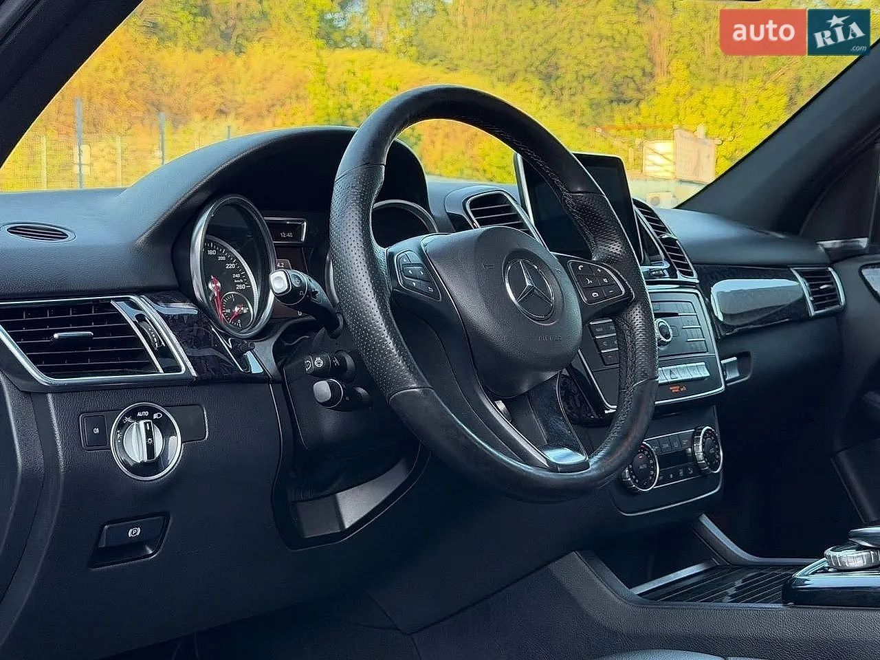 Mercedes-Benz GLE-Class 2015 VIN 4JGDA2EBXGA621833 фото оголошення 10 з 14