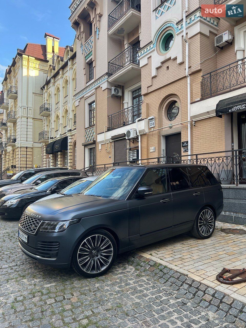 Land Rover Range Rover 2019 VIN SALGA2BJ7LA588449 фото оголошення 8 з 39
