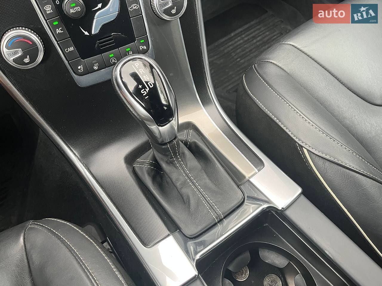 Volvo XC60 2016 VIN YV449MRS2G2899104 фото оголошення 23 з 30
