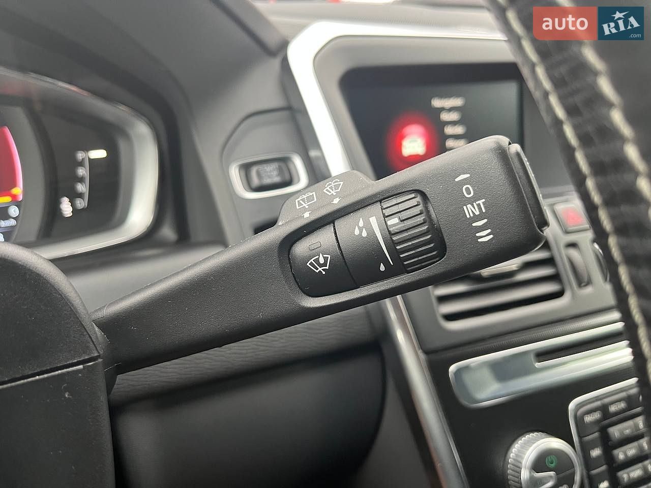 Volvo XC60 2016 VIN YV449MRS2G2899104 фото оголошення 19 з 30