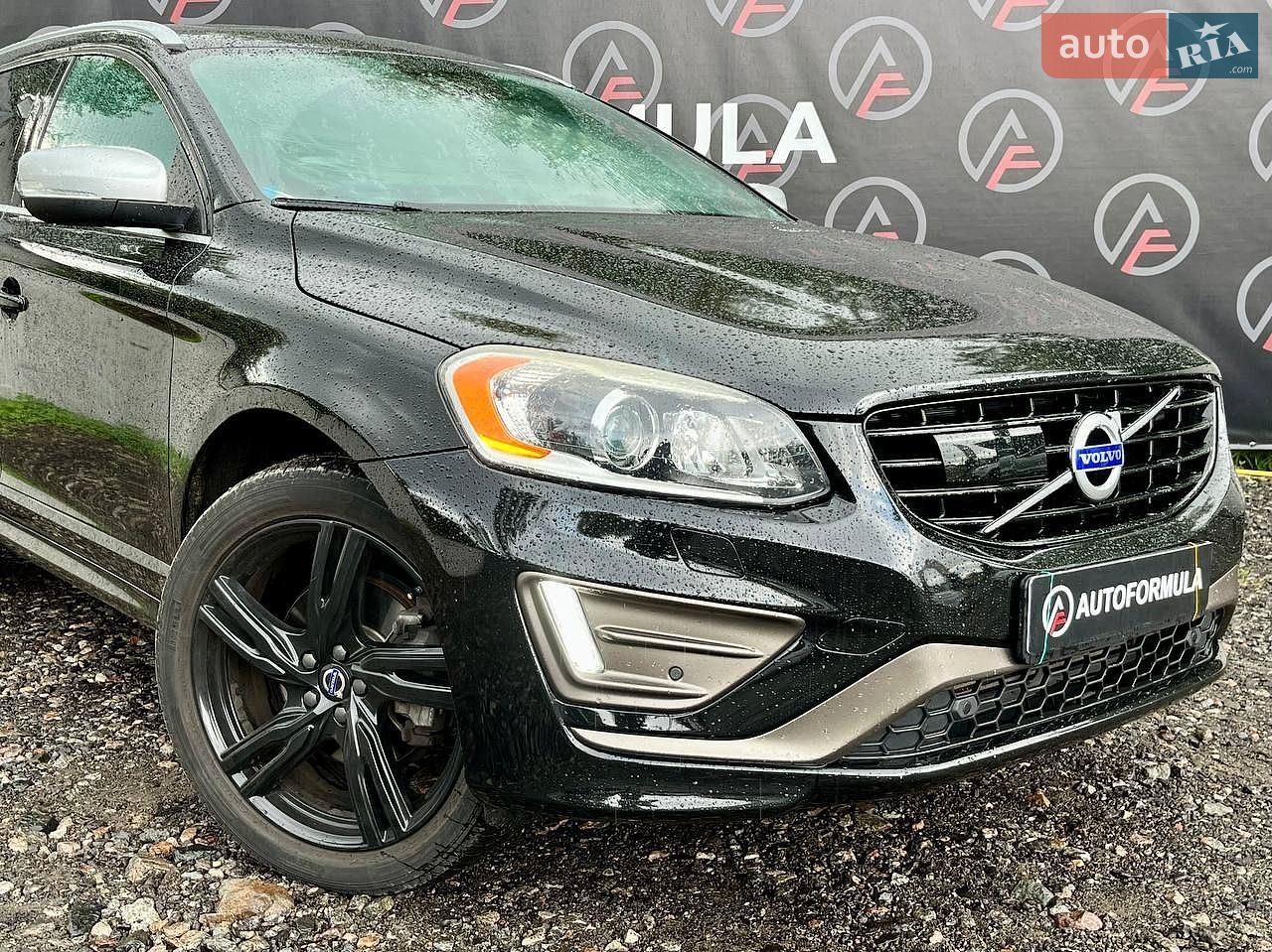 Volvo XC60 2016 VIN YV449MRS2G2899104 фото оголошення 2 з 30