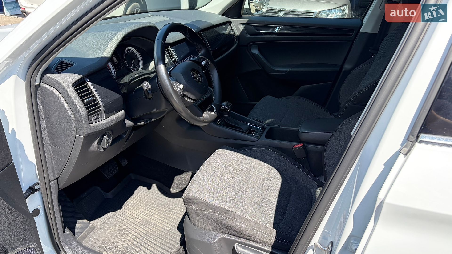 Skoda Kodiaq 2021 VIN TMBLD4NS3MB401426 фото оголошення 6 з 26