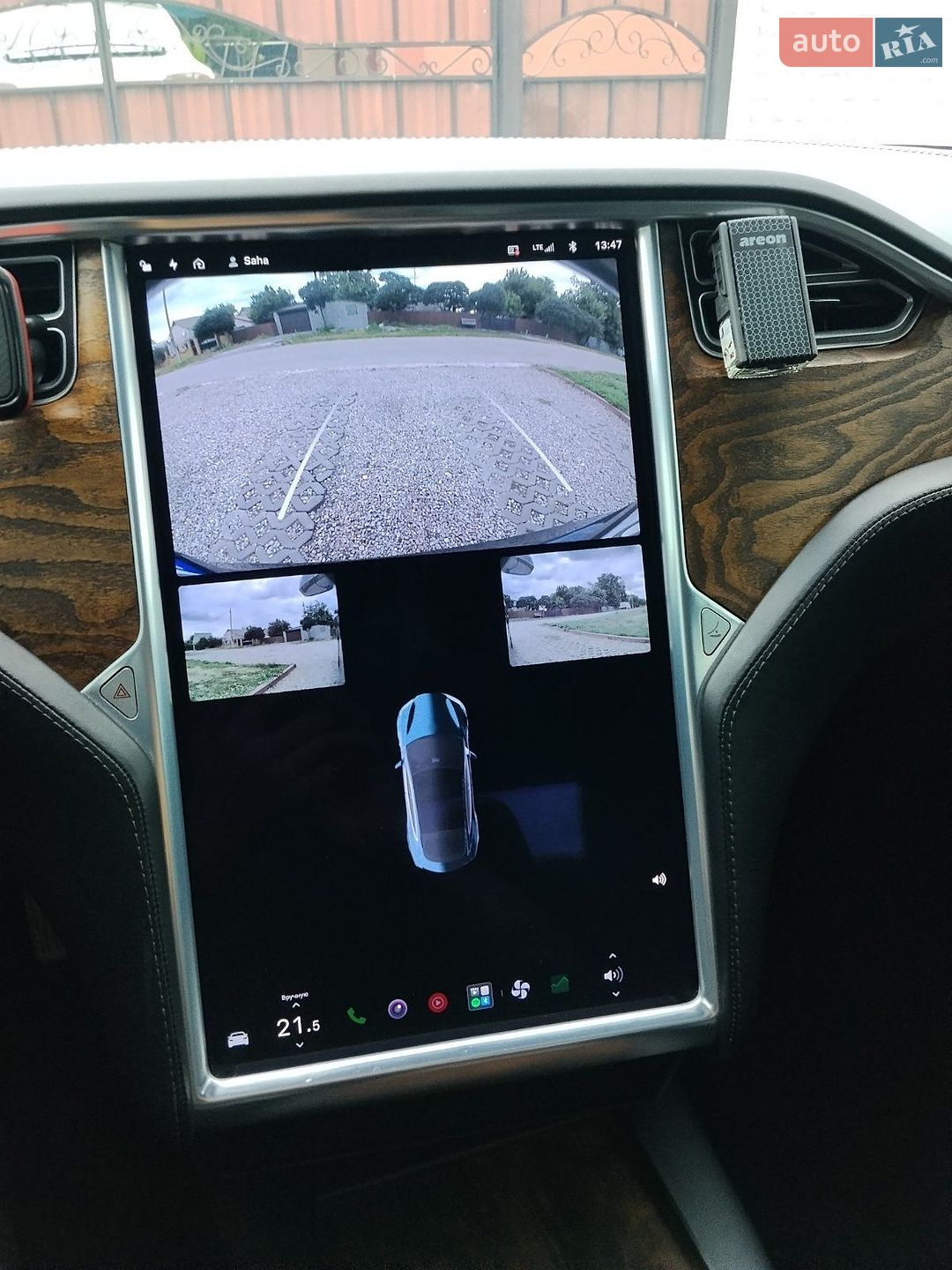 Tesla Model S 2018 VIN 5YJSA1E2XJF245204 фото оголошення 2 з 20