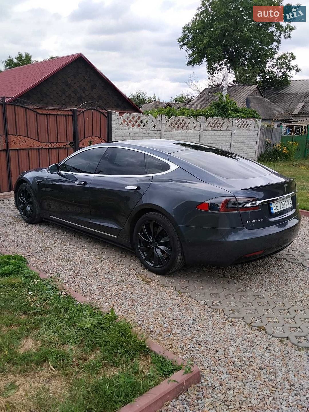 Tesla Model S 2018 VIN 5YJSA1E2XJF245204 фото оголошення 20 з 20