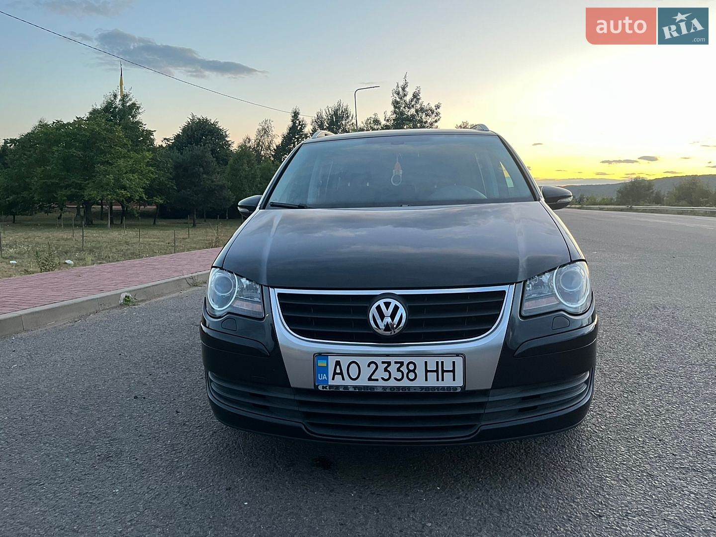 Volkswagen Touran 2009 VIN WVGZZZ1TZAW011144 фото оголошення 8 з 42