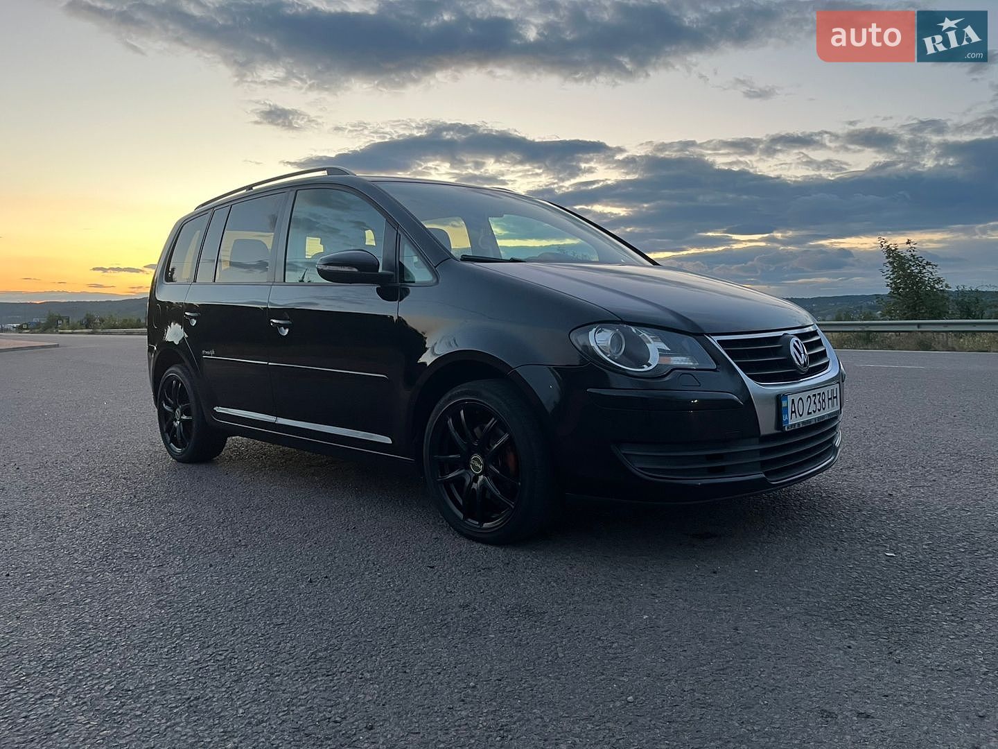 Volkswagen Touran 2009 VIN WVGZZZ1TZAW011144 фото оголошення 10 з 42