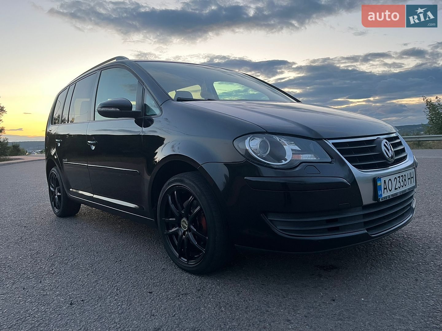 Volkswagen Touran 2009 VIN WVGZZZ1TZAW011144 фото оголошення 12 з 42