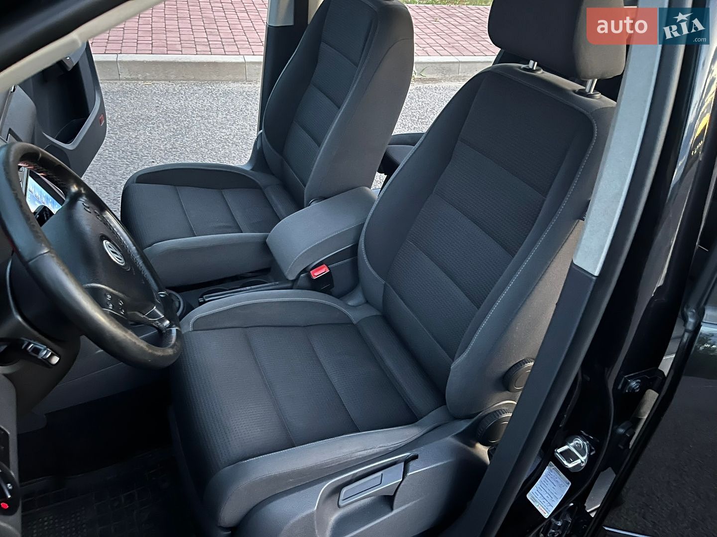 Volkswagen Touran 2009 VIN WVGZZZ1TZAW011144 фото оголошення 30 з 42