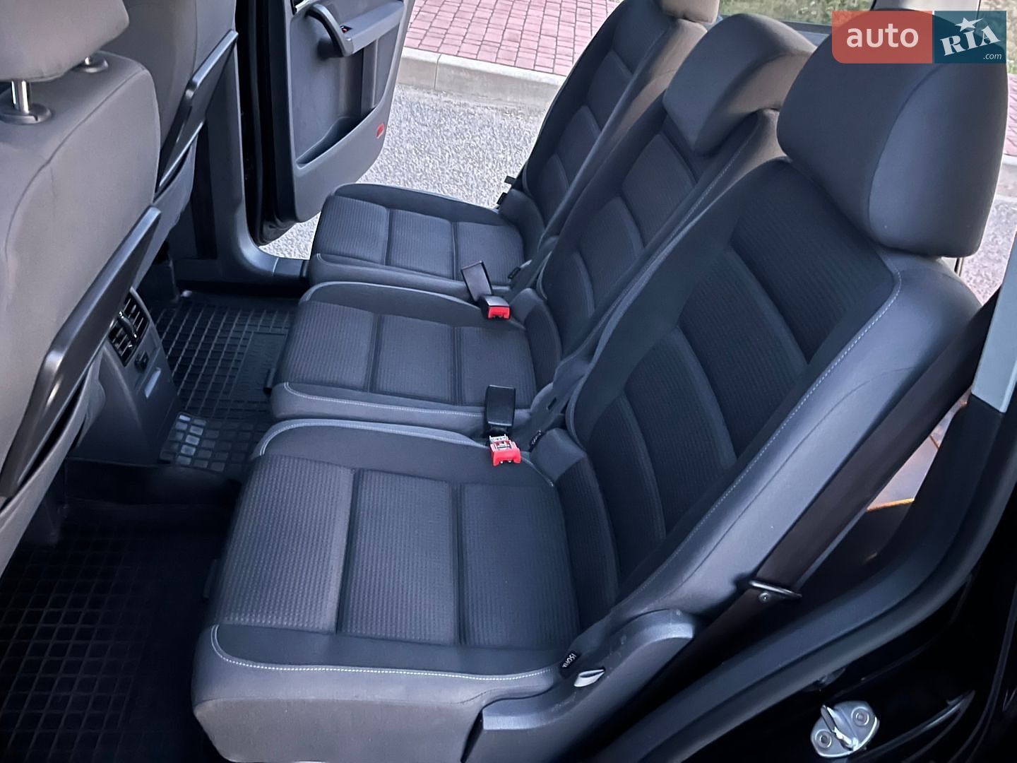 Volkswagen Touran 2009 VIN WVGZZZ1TZAW011144 фото оголошення 31 з 42