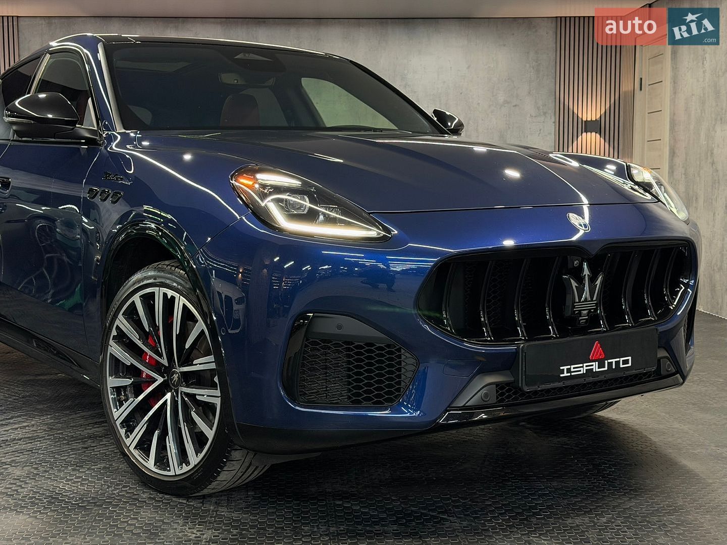 Maserati Grecale 2024 VIN ZN6PMDBA3S7461704 фото оголошення 4 з 29