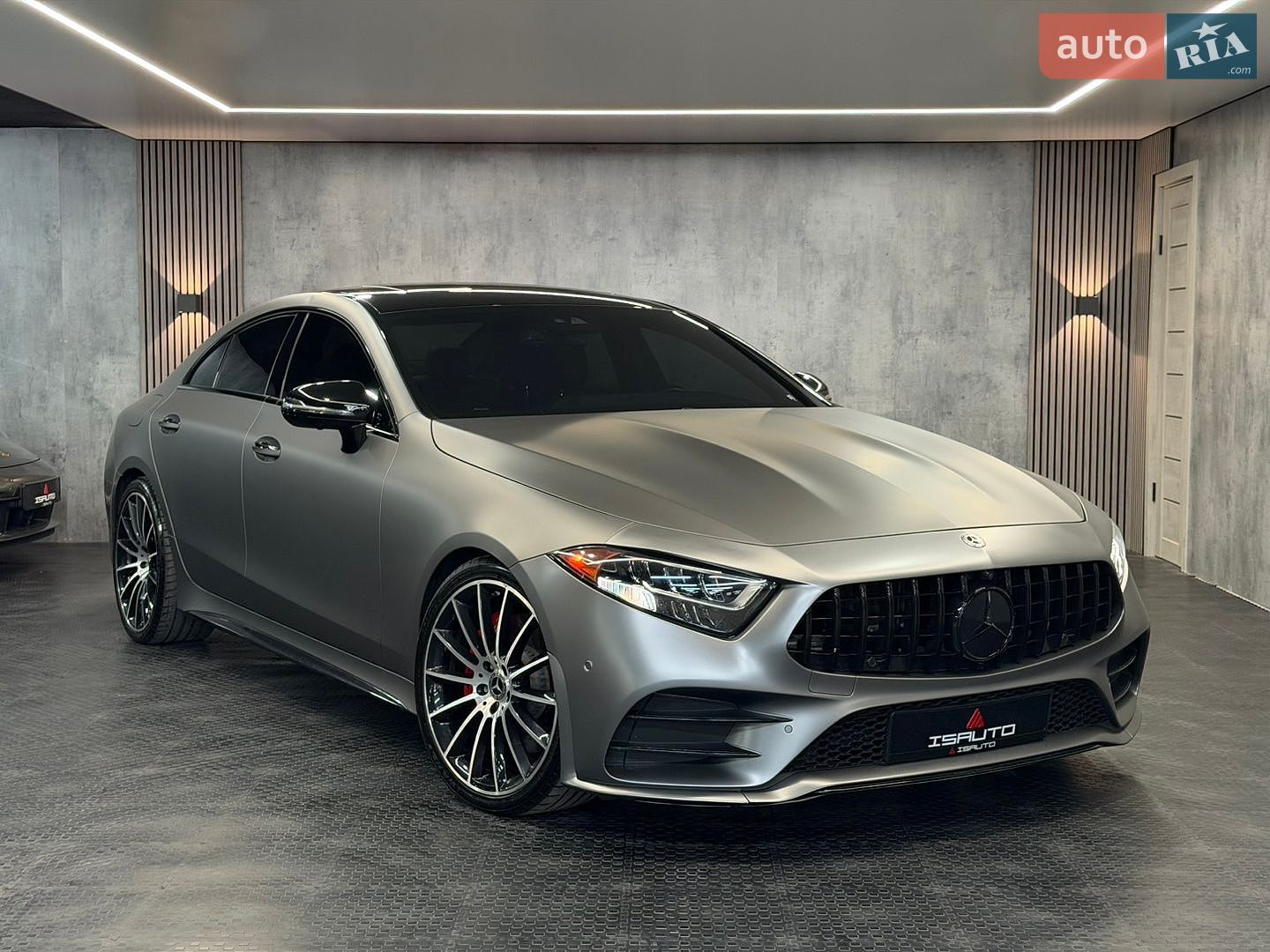 Mercedes-Benz CLS-Class 2019 VIN WDD2J5JBXLA048855 фото оголошення 2 з 28