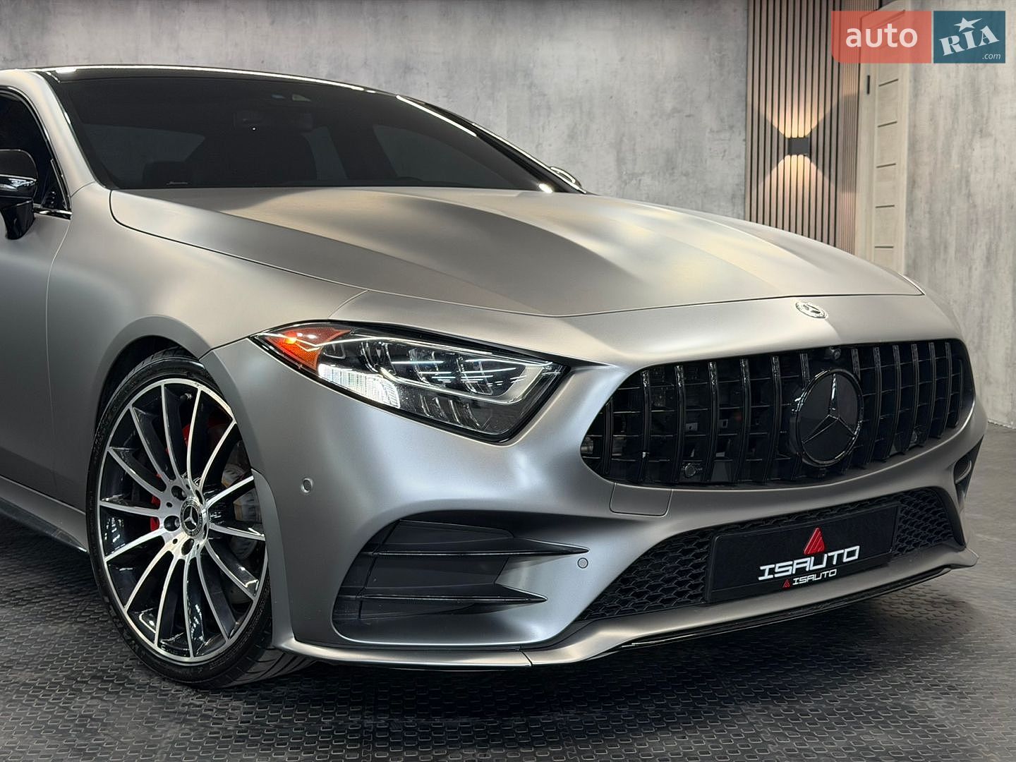 Mercedes-Benz CLS-Class 2019 VIN WDD2J5JBXLA048855 фото оголошення 4 з 28