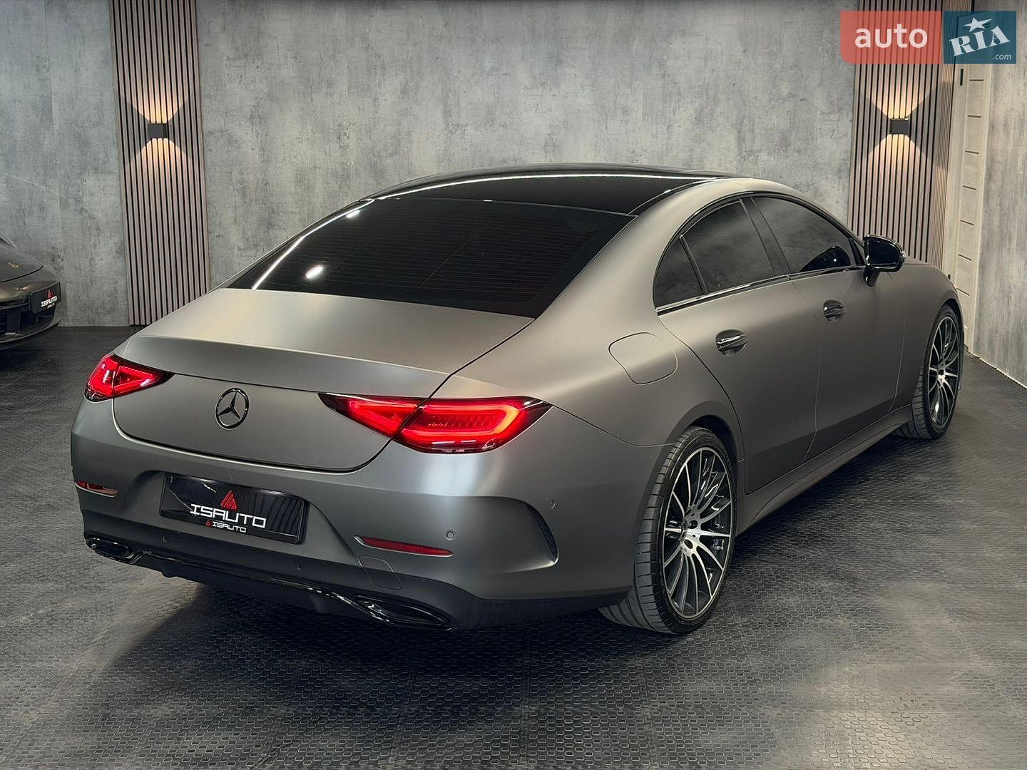 Mercedes-Benz CLS-Class 2019 VIN WDD2J5JBXLA048855 фото оголошення 9 з 28