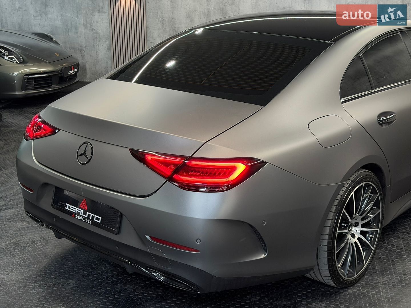 Mercedes-Benz CLS-Class 2019 VIN WDD2J5JBXLA048855 фото оголошення 11 з 28