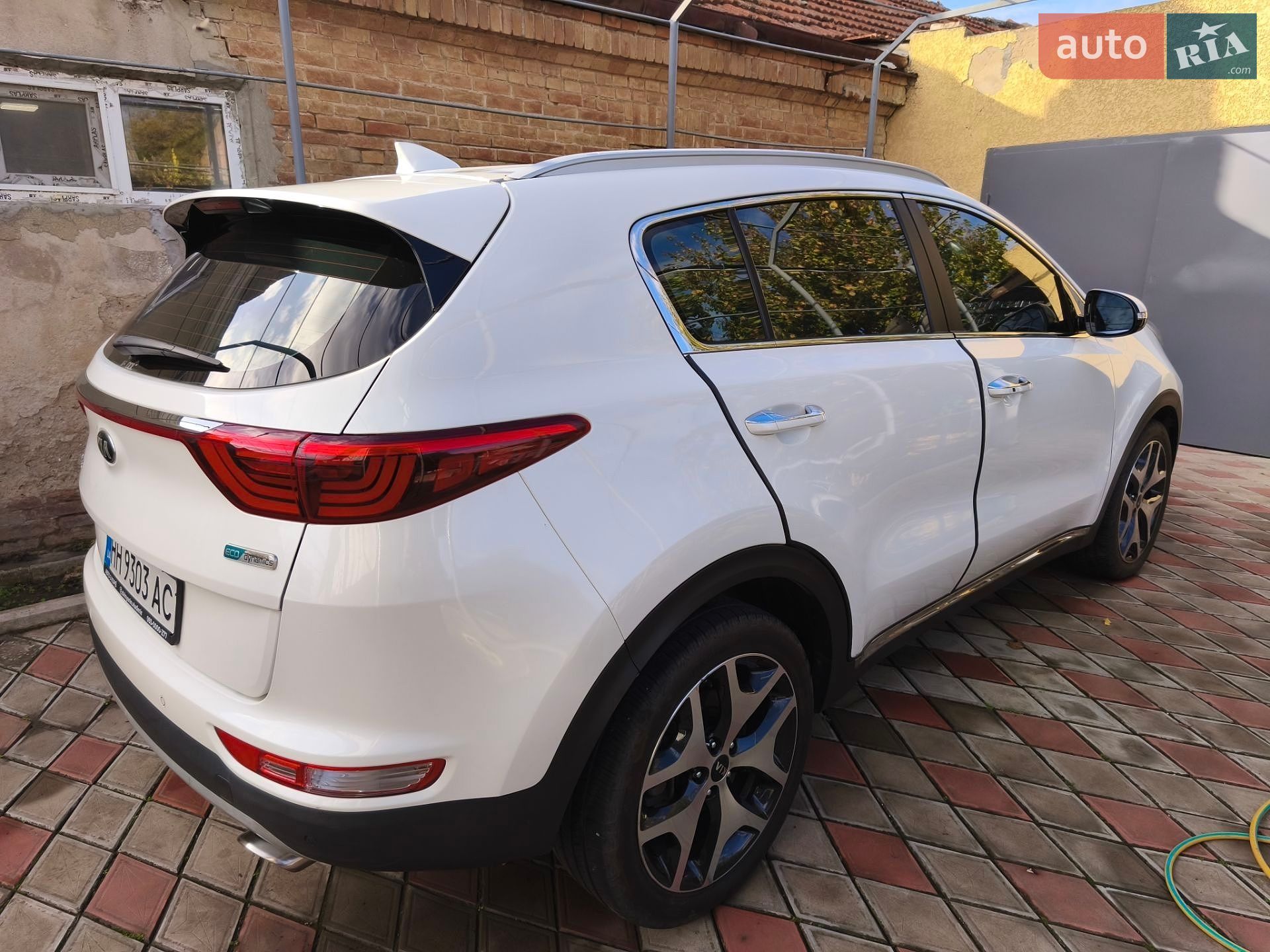 Kia Sportage 2017 VIN KNAPR813BJK374650 фото оголошення 5 з 23