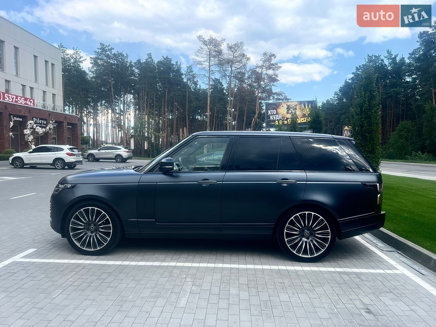 Land Rover Range Rover 2019 VIN SALGA2BJ7LA588449 фото оголошення 31 з 39