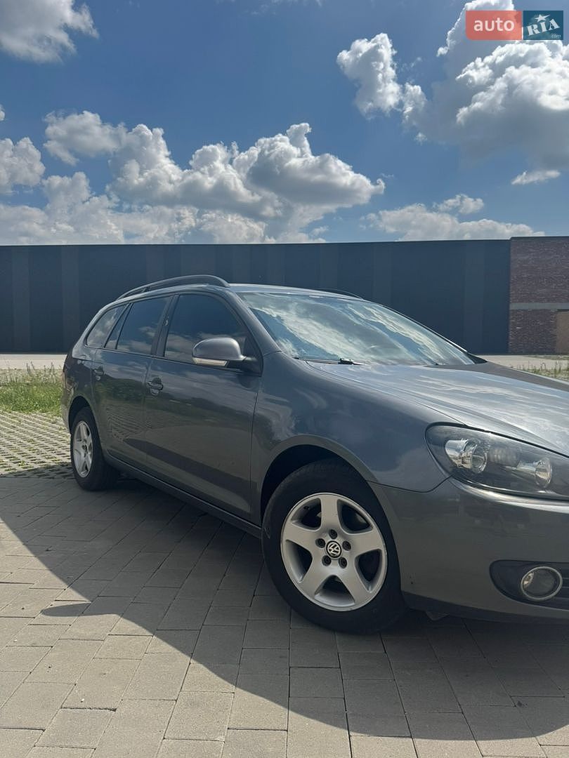 Volkswagen Golf 2011 VIN WVWZZZ1KZBM704328 фото оголошення 2 з 17