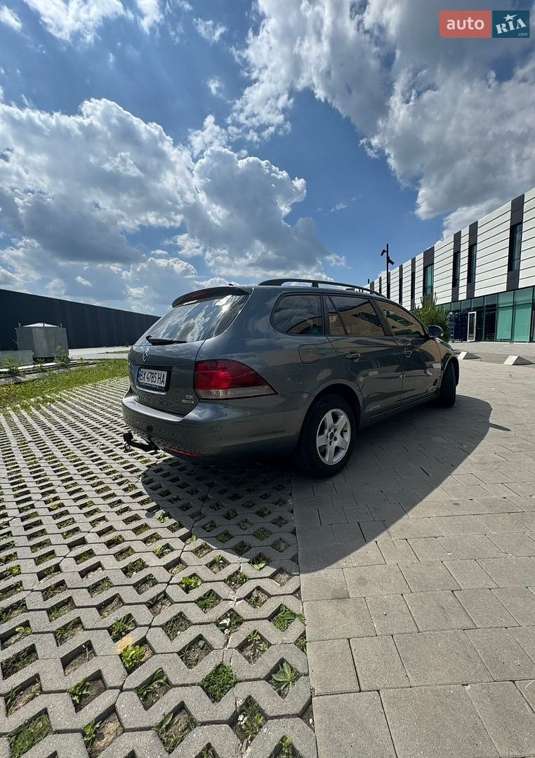 Volkswagen Golf 2011 VIN WVWZZZ1KZBM704328 фото оголошення 4 з 17