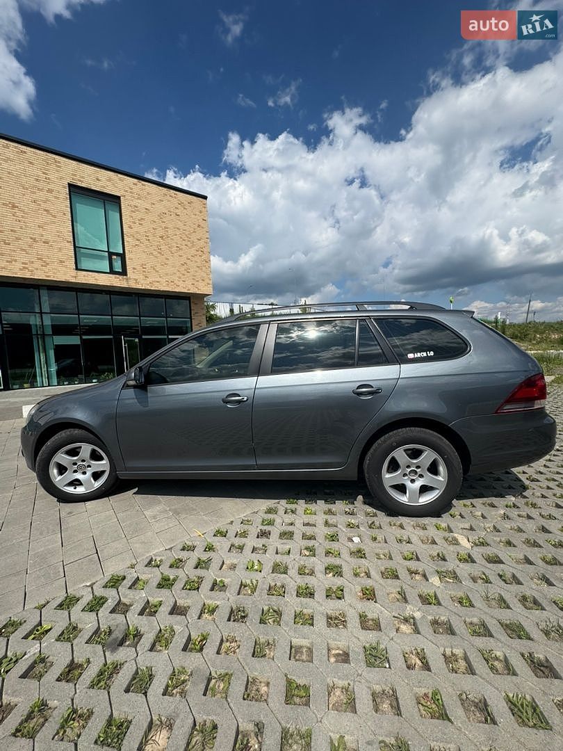 Volkswagen Golf 2011 VIN WVWZZZ1KZBM704328 фото оголошення 9 з 17