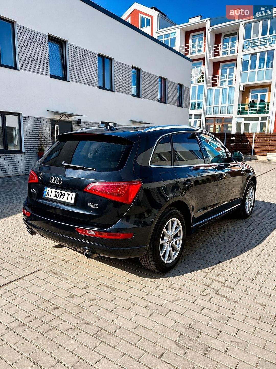 Audi Q5 2012 VIN WA1LFAFP2CA093327 фото оголошення 4 з 14