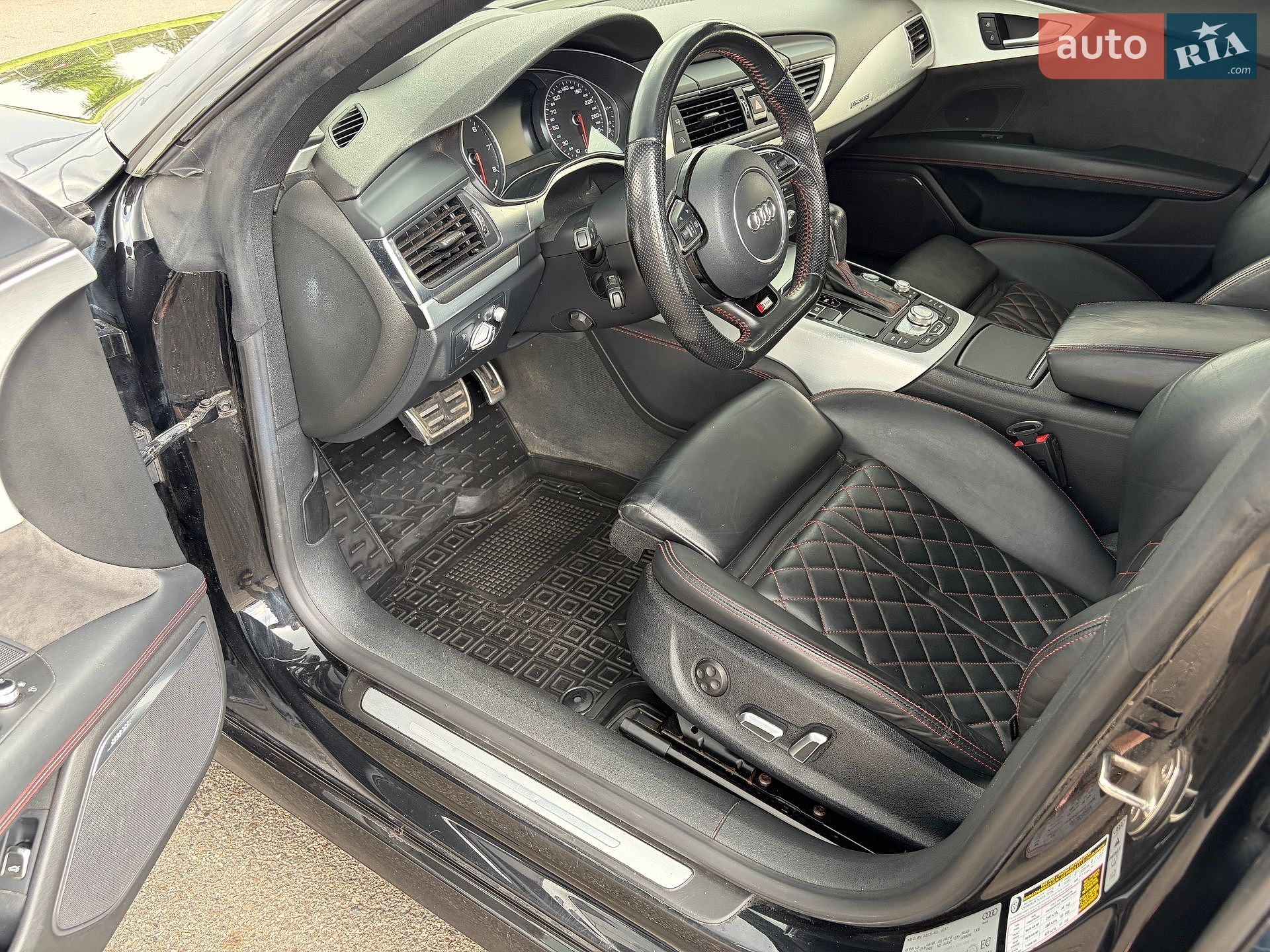 Audi A7 Sportback 2017 VIN WAUW3AFC9HN098367 фото оголошення 8 з 21