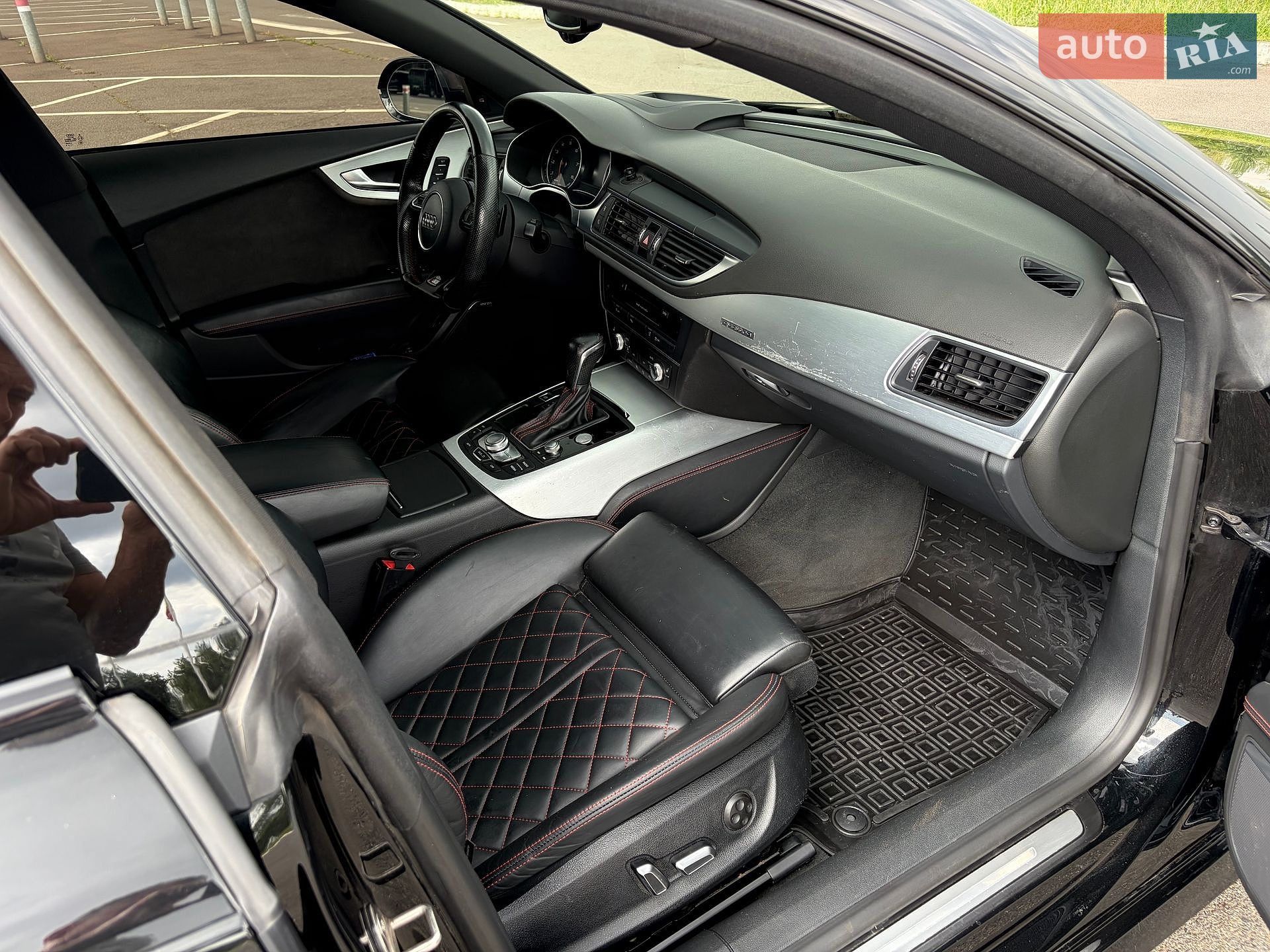Audi A7 Sportback 2017 VIN WAUW3AFC9HN098367 фото оголошення 9 з 21