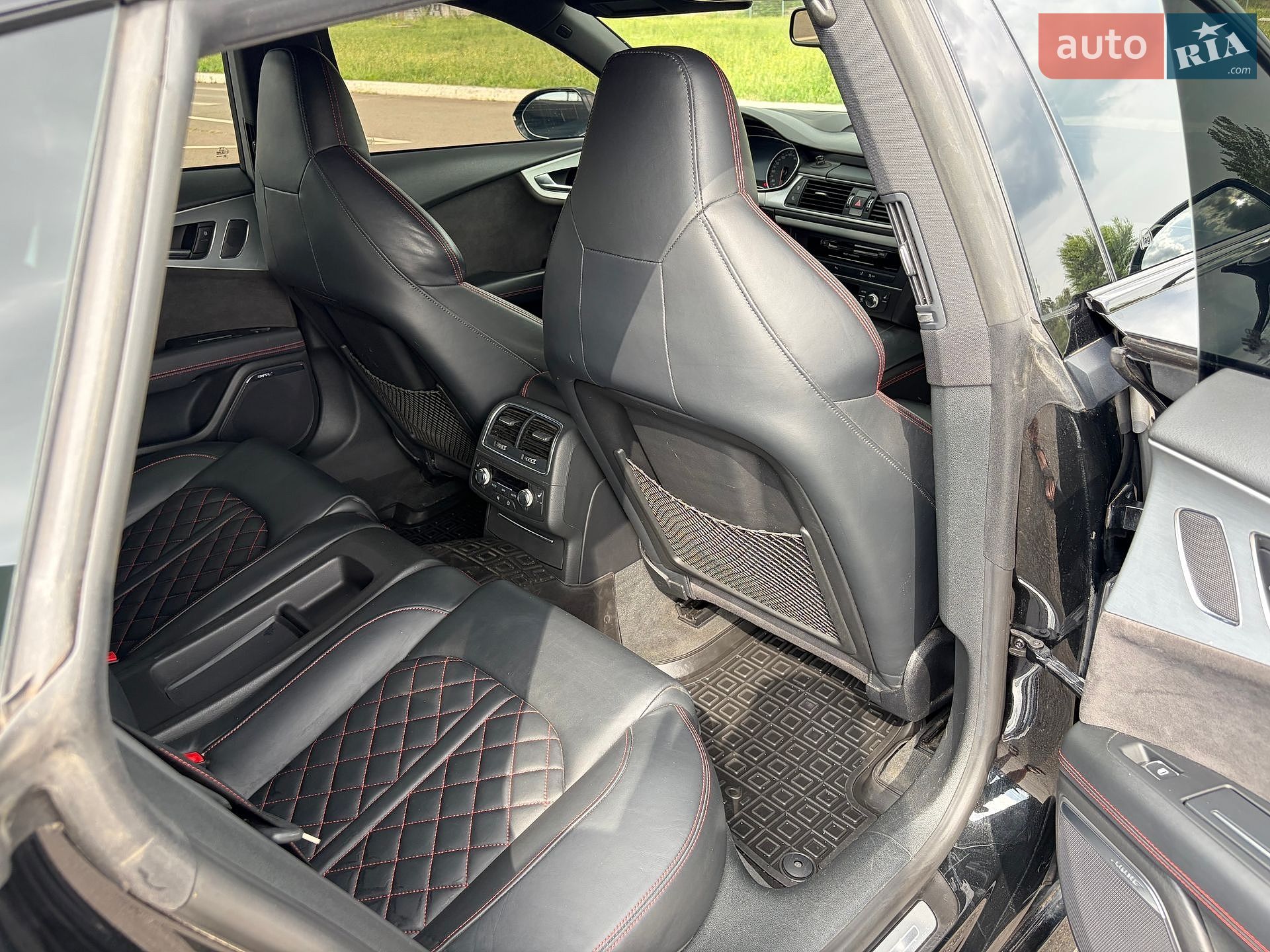 Audi A7 Sportback 2017 VIN WAUW3AFC9HN098367 фото оголошення 12 з 21