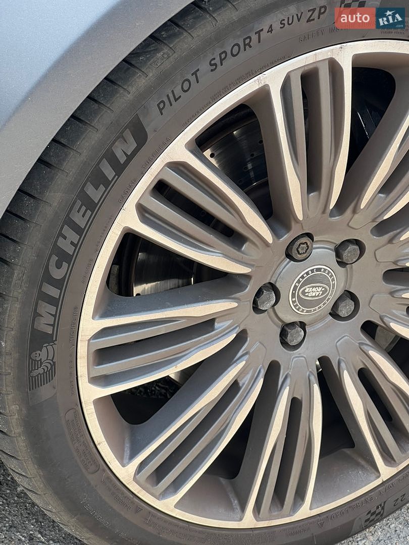 Land Rover Range Rover 2019 VIN SALGA2BJ7LA588449 фото оголошення 38 з 39