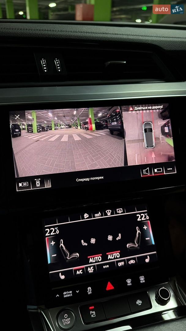 Audi e-tron 2019 VIN WAUZZZGE0LB003182 фото оголошення 20 з 28