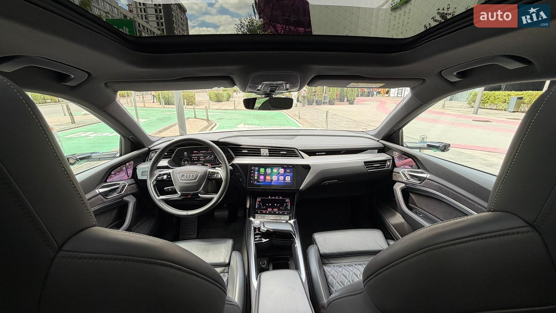 Audi e-tron 2019 VIN WAUZZZGE0LB003182 фото оголошення 23 з 28