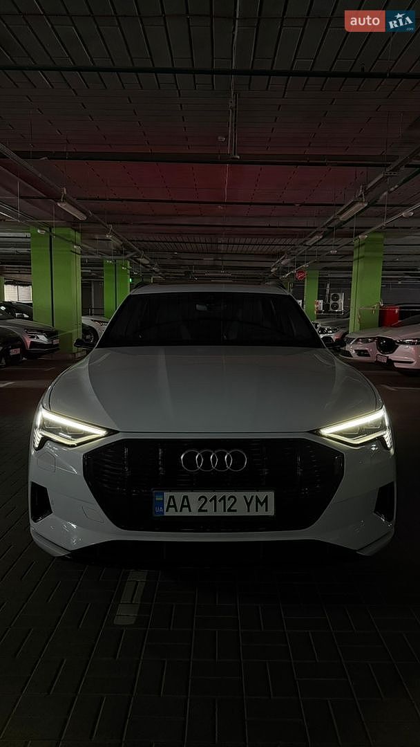 Audi e-tron 2019 VIN WAUZZZGE0LB003182 фото оголошення 26 з 28