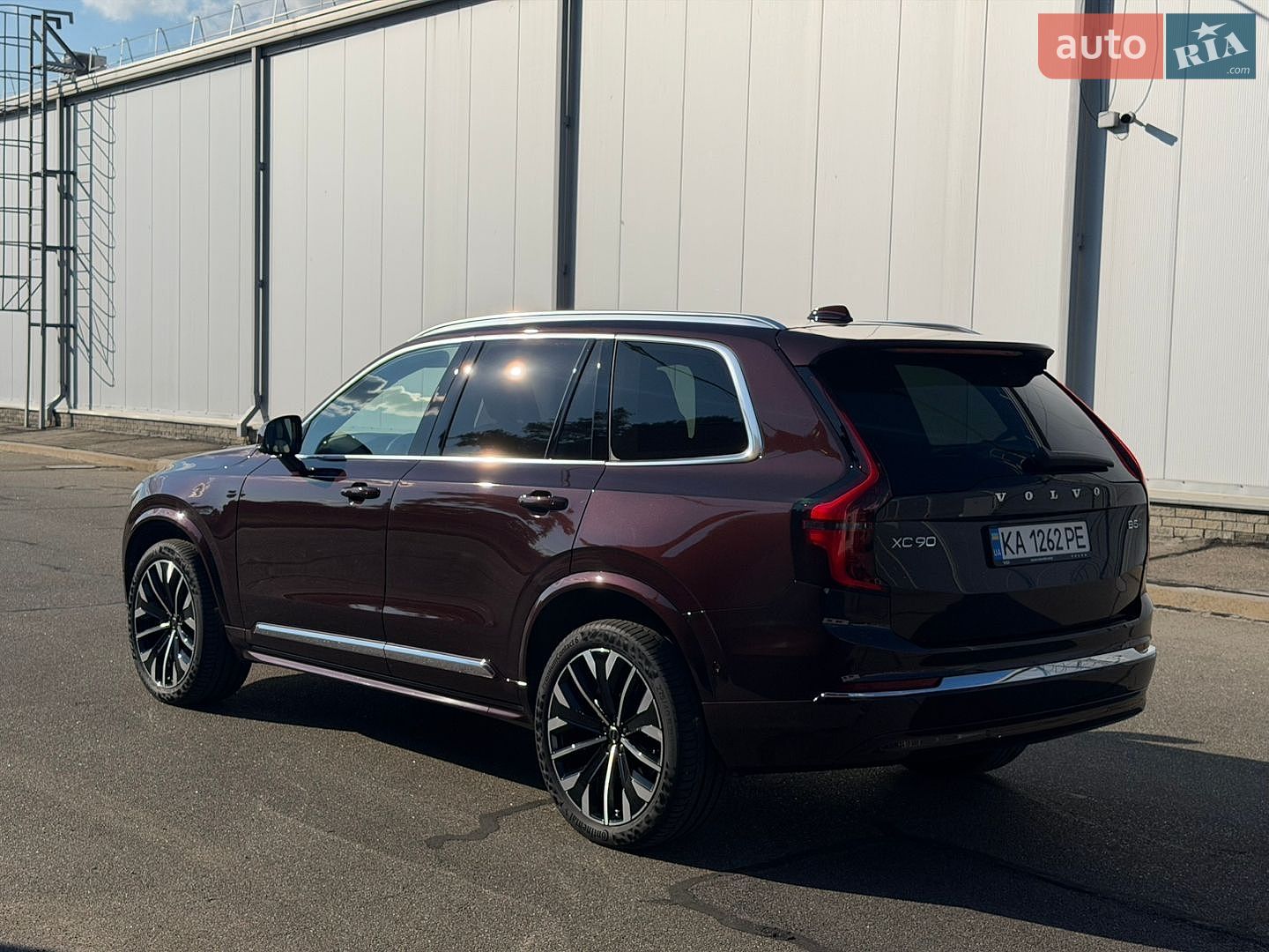 Volvo Xc90 2025 VIN YV1LFM1V9S1390908 фото оголошення 14 з 34