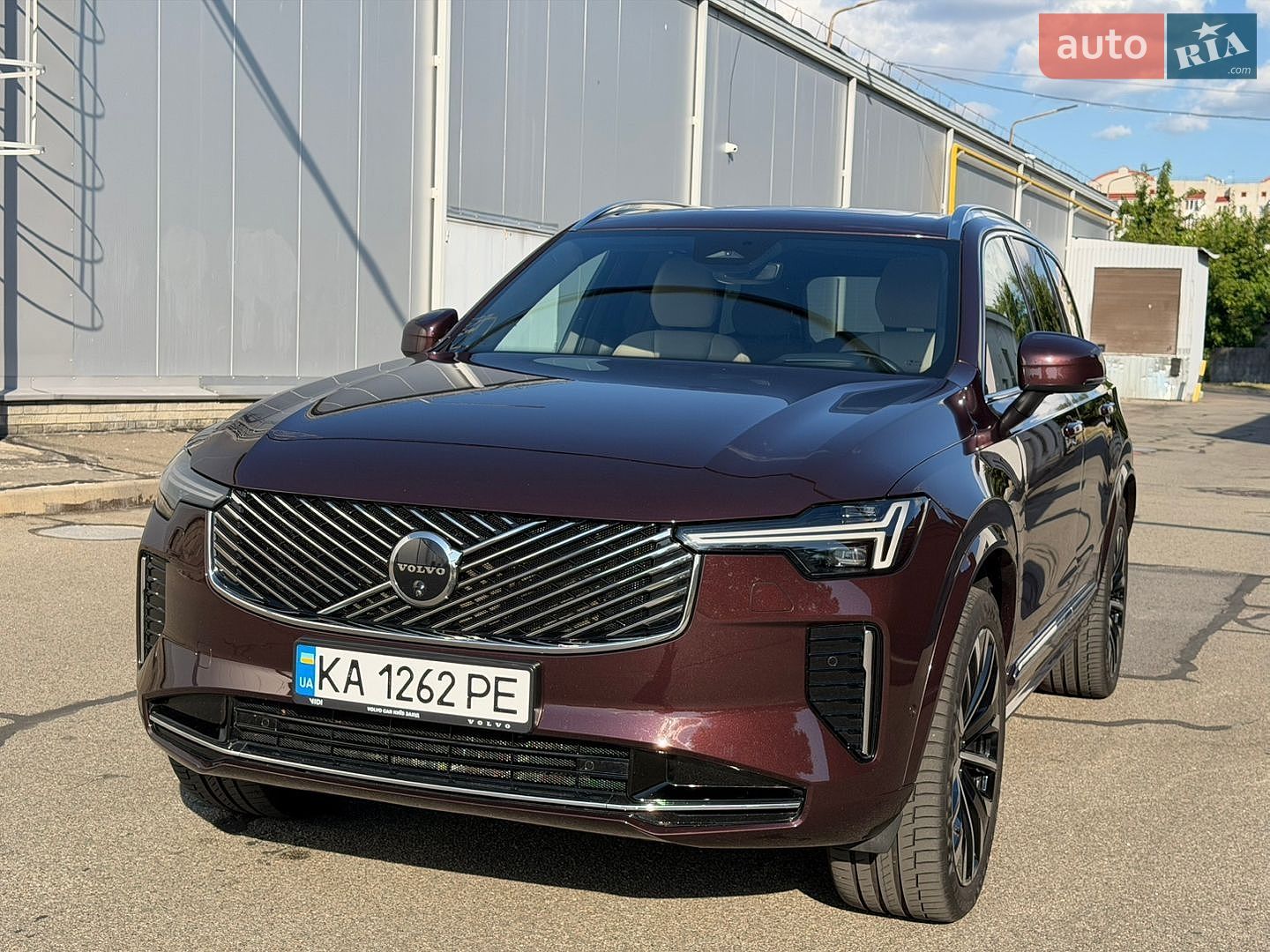 Volvo Xc90 2025 VIN YV1LFM1V9S1390908 фото оголошення 4 з 34