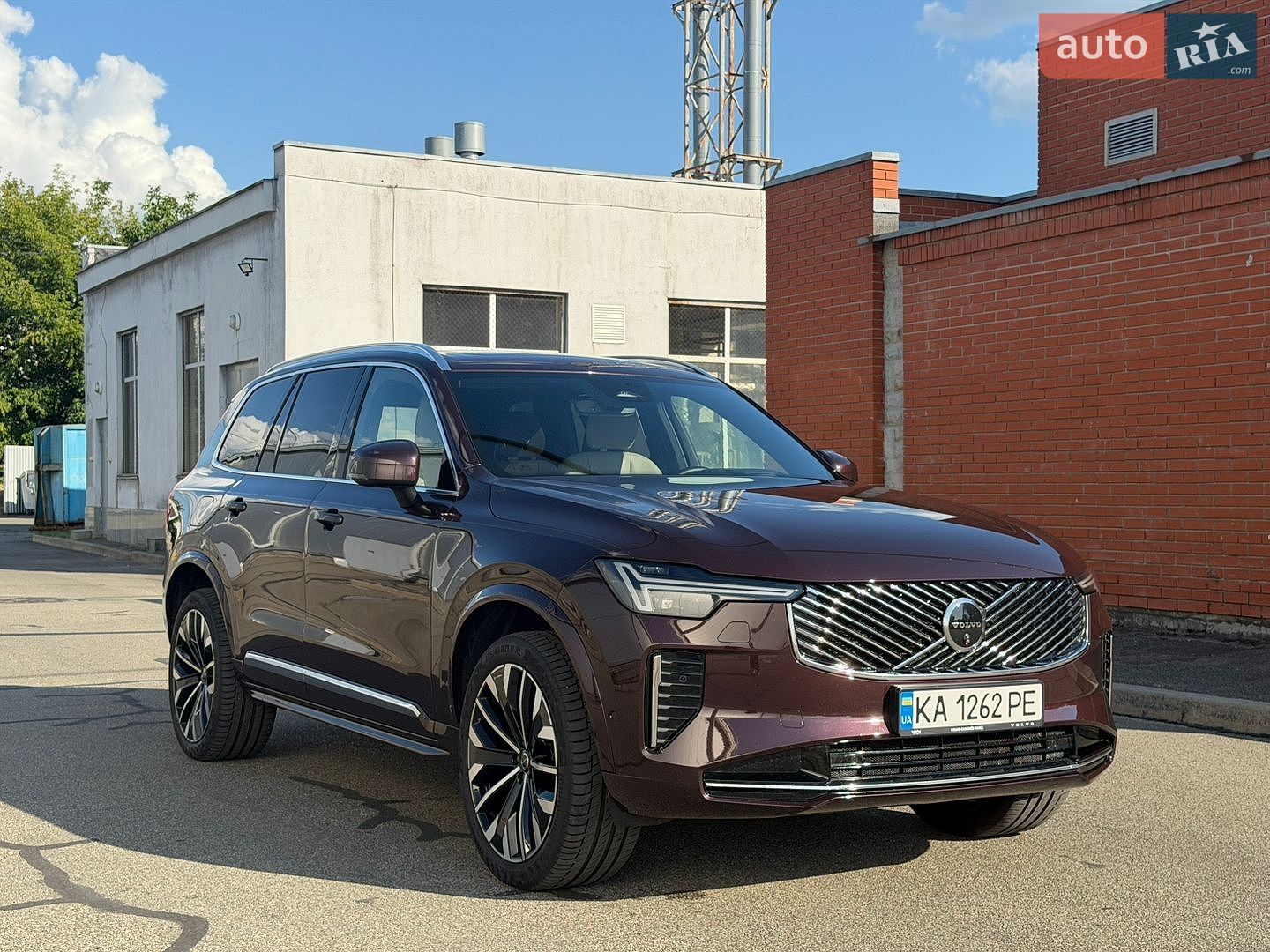 Volvo Xc90 2025 VIN YV1LFM1V9S1390908 фото оголошення 6 з 34