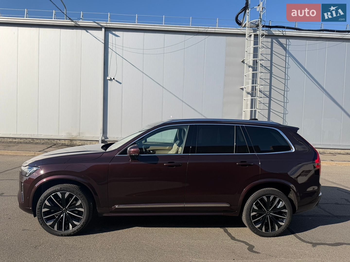 Volvo Xc90 2025 VIN YV1LFM1V9S1390908 фото оголошення 13 з 34
