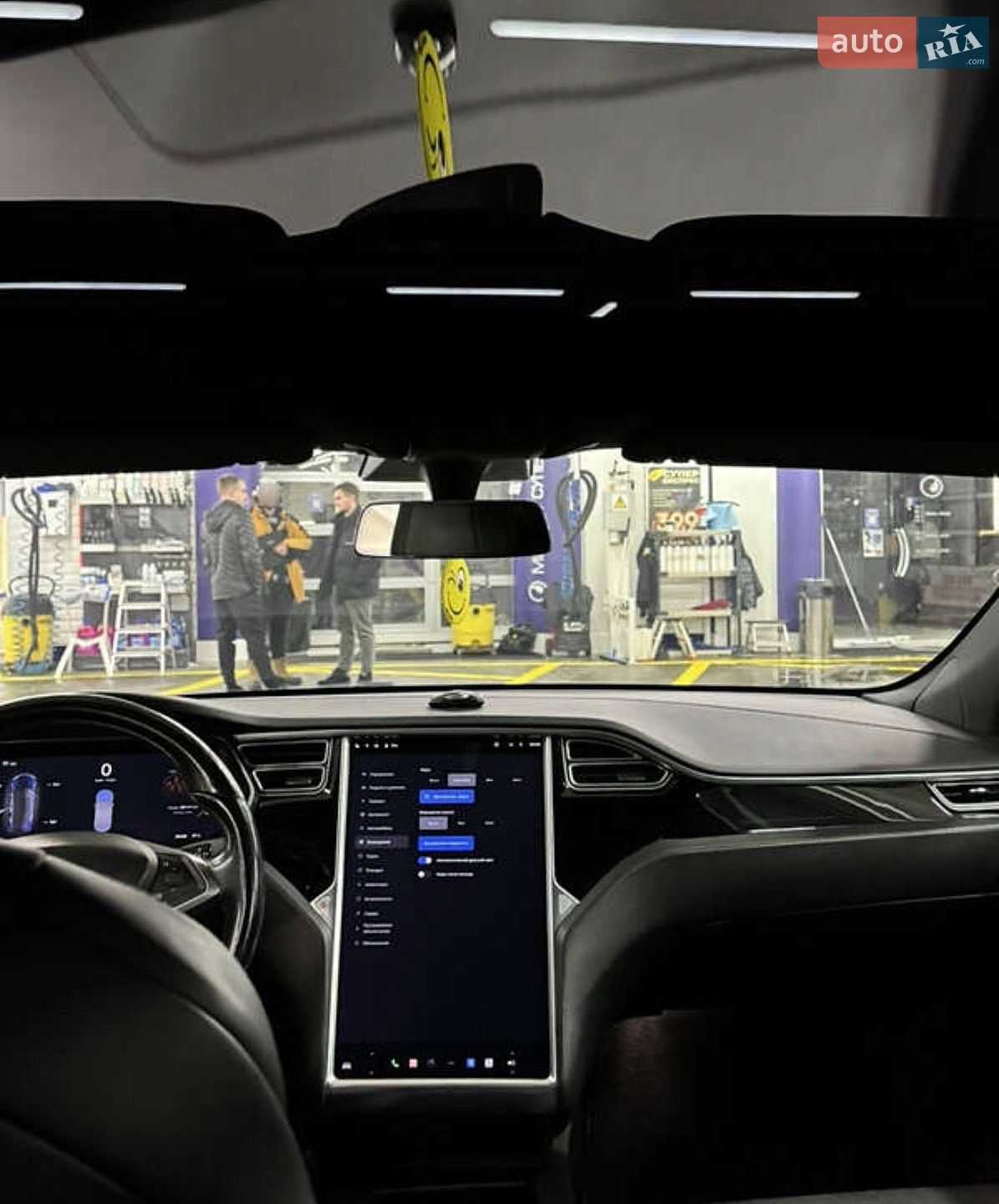 Tesla Model S 2017 VIN 5YJSA1E22HF210702 фото оголошення 15 з 21