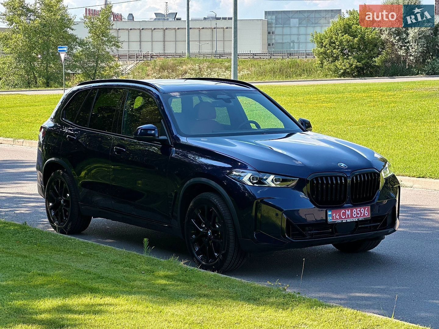 BMW X5 2025 VIN 5UX23EU08S9Z55620 фото оголошення 3 з 30