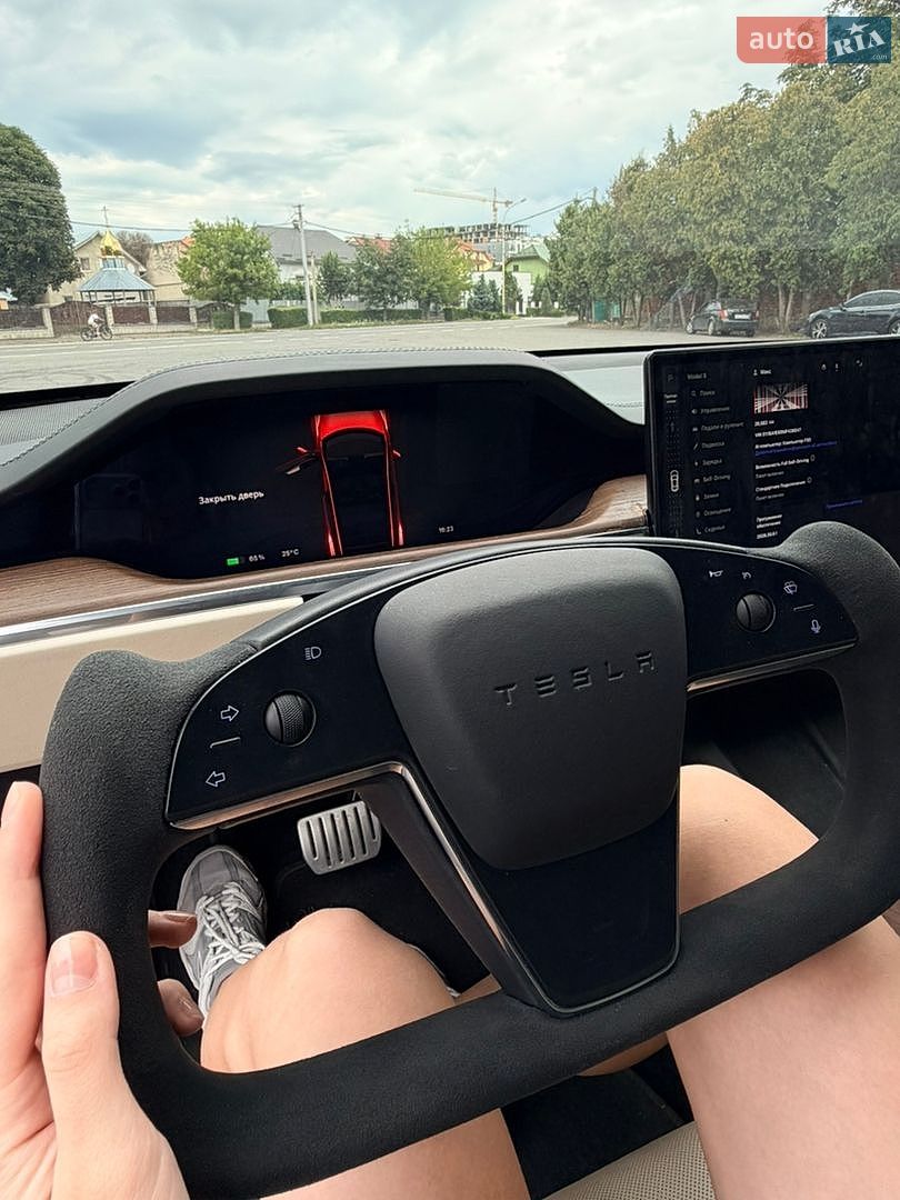 Tesla Model S 2021 VIN 5YJSA1E69MF438547 фото оголошення 13 з 42