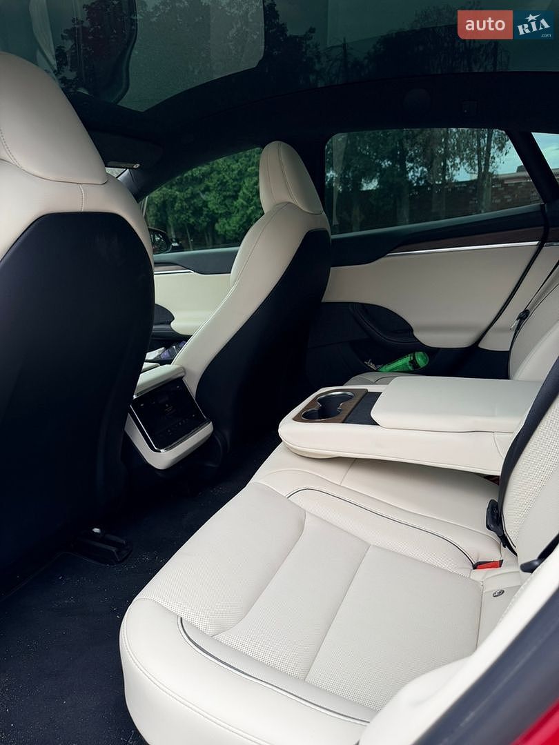 Tesla Model S 2021 VIN 5YJSA1E69MF438547 фото оголошення 24 з 42