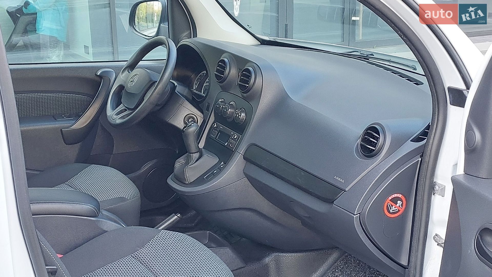 Mercedes-Benz Citan 2017 VIN WDF4157031U220493 фото оголошення 24 з 35